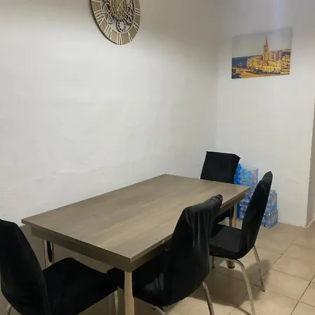 Daire Julia Valletta